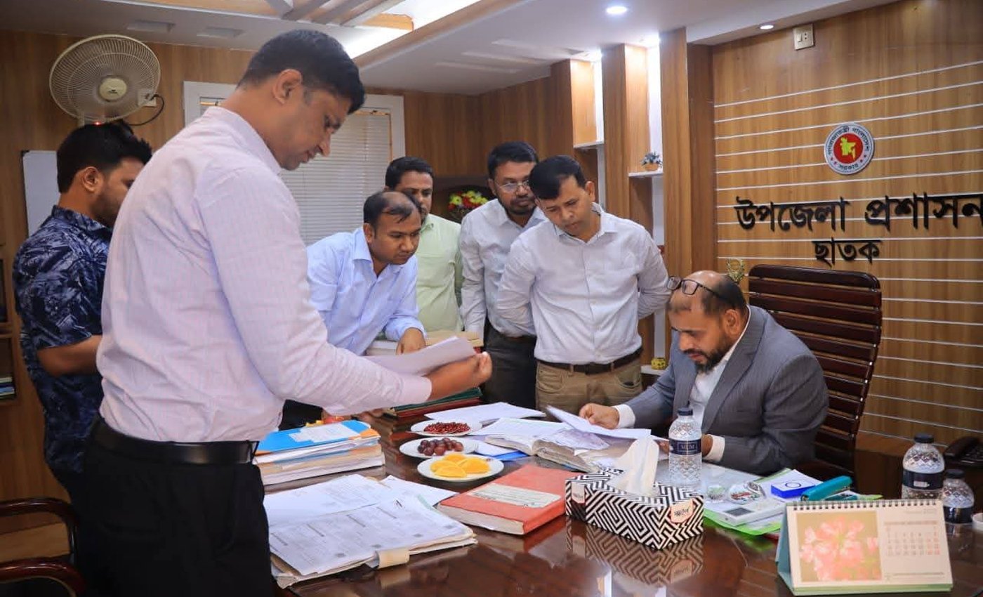 ছাতক দিন ব্যাপী বিভিন্ন উন্নয়ন প্রকল্প ও সরকারি দপ্তর পরিদর্শনে জেলা প্রশাসক