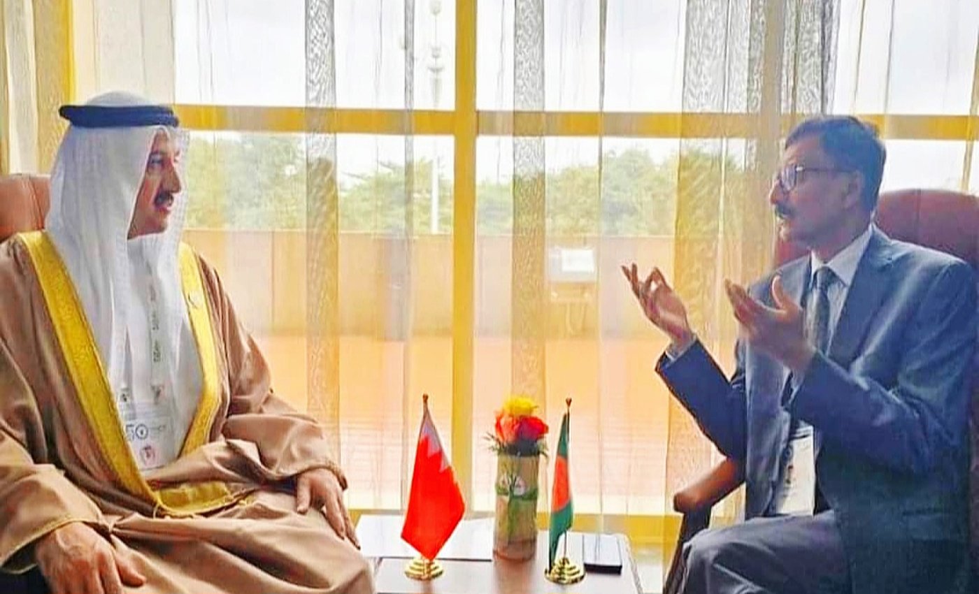 পররাষ্ট্রমন্ত্রীর উপদেষ্টা বাহরাইনে: বাংলাদেশিদের জন্য ভিসা সুবিধা পুনঃচালুর অনুরোধ
