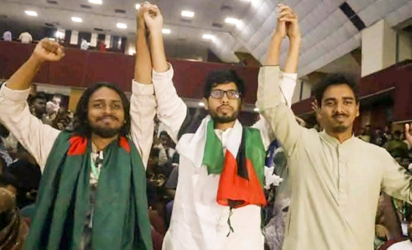 রাকসু নির্বাচন: ভিপি পদে শিবির এগিয়ে, জিএসে আম্মার জয়ী সম্ভাবনা