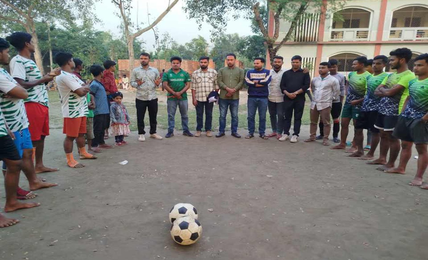 তারাগঞ্জে মাদকমুক্ত সমাজ গড়ার লক্ষ্যে ছাত্রদলের উদ্যোগে ফুটবল টুর্নামেন্ট