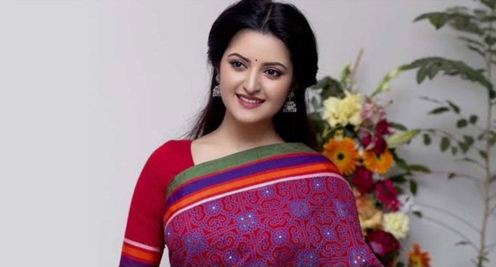 আমার ১২টা বিয়ে করার ইচ্ছে: পরী মণি