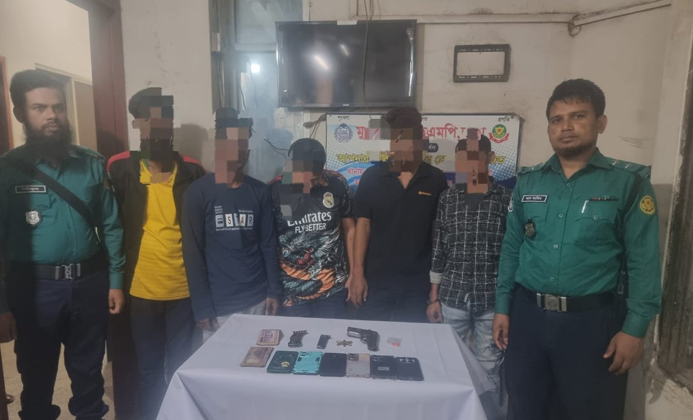 মোহাম্মদপুর থানা পুলিশের বিশেষ অভিযানে বিভিন্ন অপরাধে জড়িত ৮ জন গ্রেফতার