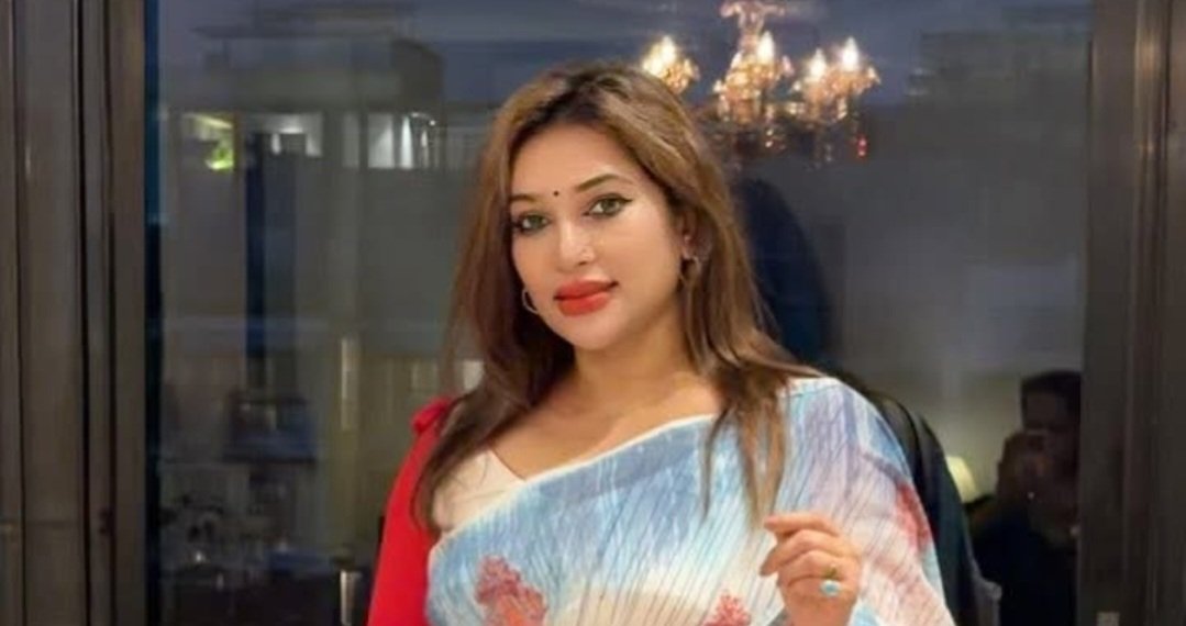 স্বামীর মৃত্যুর পর পুর্নবিবাহ কেউ চিরতরে চলে যায় - কেউ চলে গিয়েও রয়ে যায়!