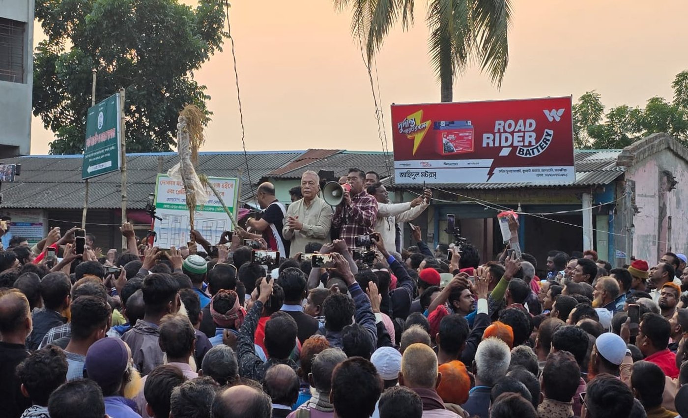 ডাঃ মোঃশহিদুল আলমের নেতৃত্বে সাতক্ষীরার আশাশুনিতে বিএনপির ৩১ দফা বাস্তবায়নে লিফলেট বিতরণ ও গনসংযোগ অনুষ্টিত।