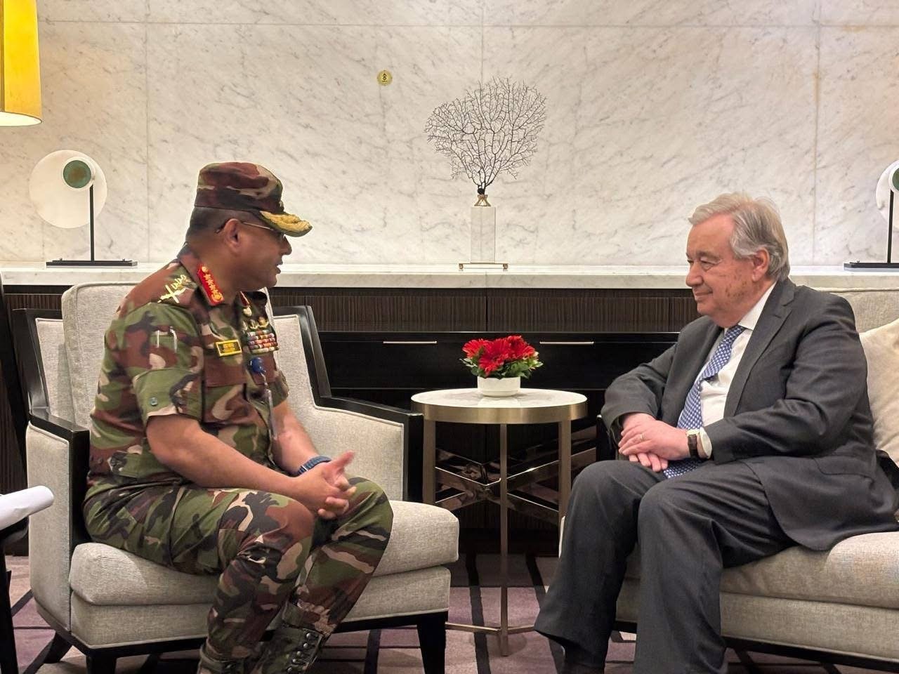 জাতিসংঘের মহাসচিব এর সাথে সেনাপ্রধানের সৌজন্য সাক্ষাৎ